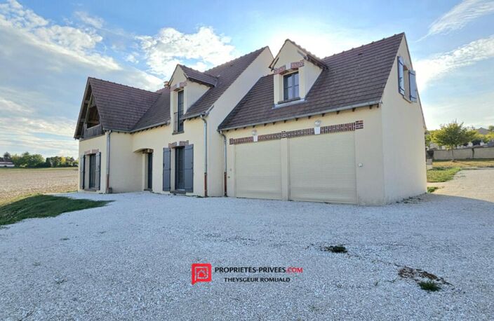 BELLE MAISON DE 135 m² AVEC DOUBLE GARAGE ET TERRAIN DE 1 571 m² — photo 2