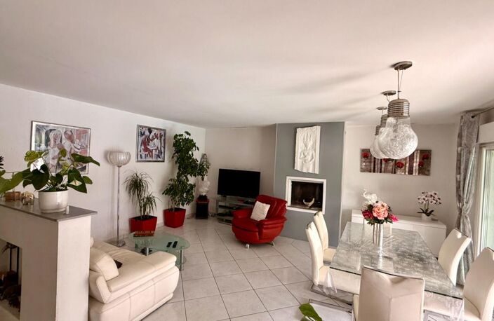 Maison  6 pièce(s) 100 m2 de plain pied — photo 5