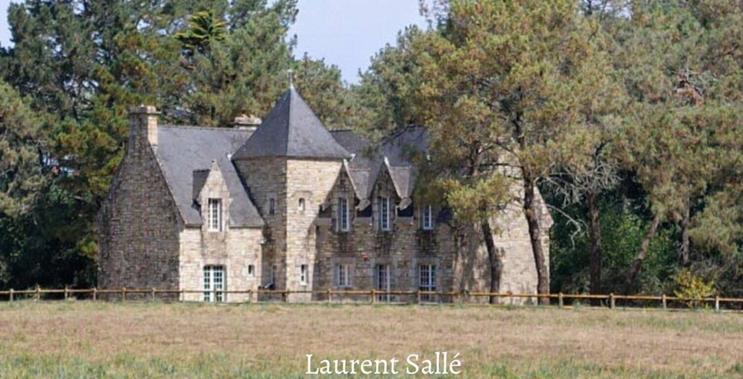 Maison de Maître de 250 m2, édifiée dans un parc boisée de plus de 4 hectares — photo 1