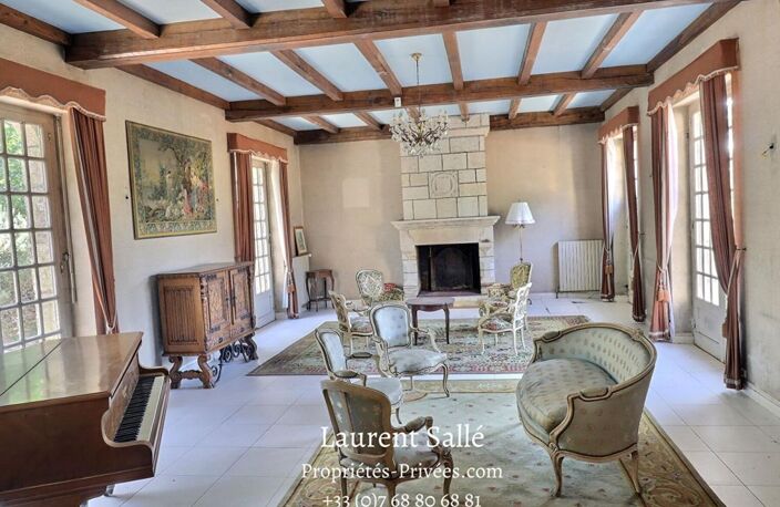 Maison de Maître de 250 m2, édifiée dans un parc boisée de plus de 4 hectares — photo 4