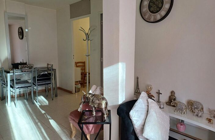 2 APPARTEMENTS T2Bis et STUDIO à NOYON — photo 5
