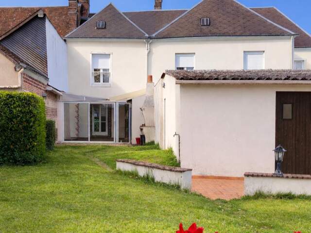 Brou 3 logements pour un total de 246 m2 hab — photo du bien