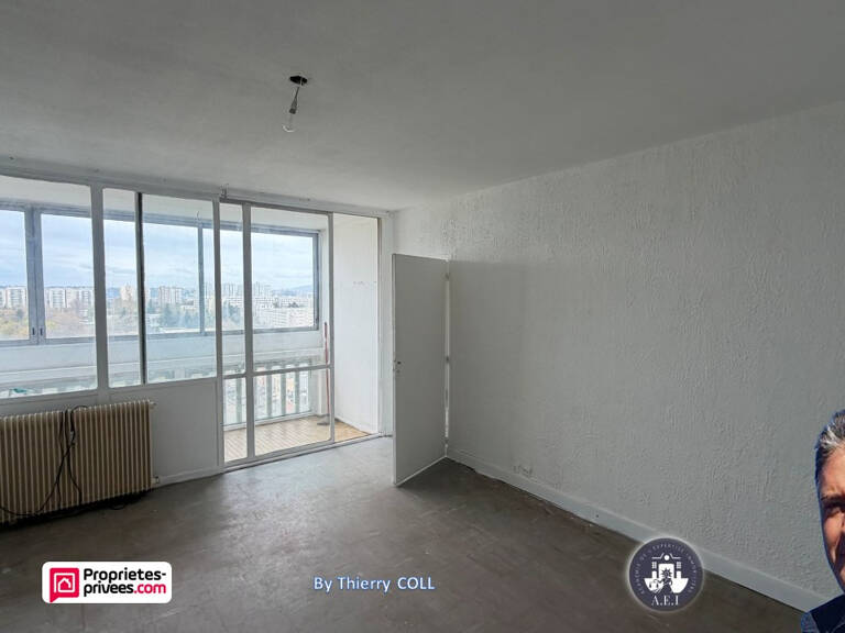 Appartement Vénissieux 5 pièce(s) 93.67 m2 — photo 1