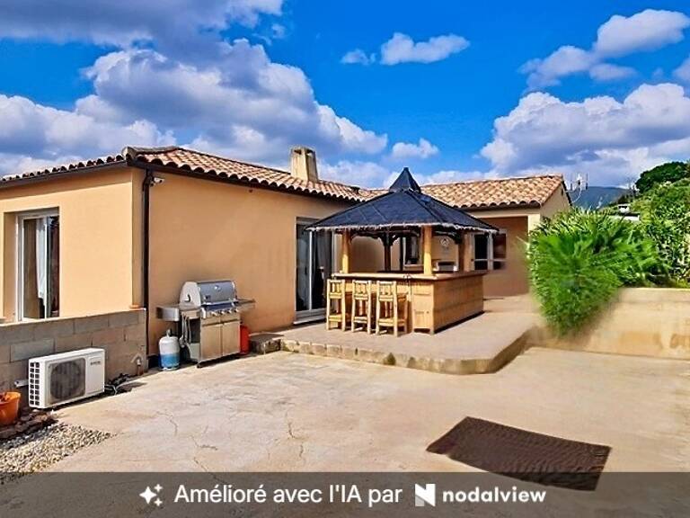 Villa de plain-pied de 91m² sur 398m² de terrain — photo 1