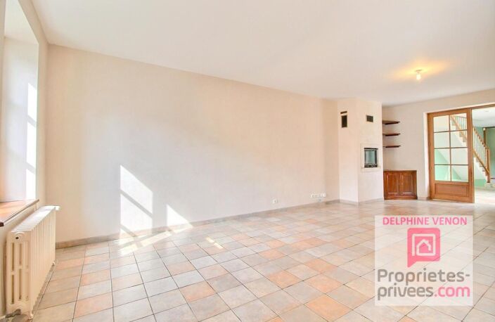 Maison de 200 m²  avec vie en plain pied + grange et cave voutée sur un terrain de 525 m² en hypercentre de Châteauneuf sur Loire — photo 3