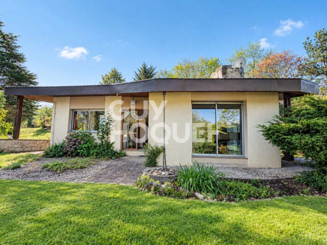 Maison 5 chambres à raffraichir — photo du bien
