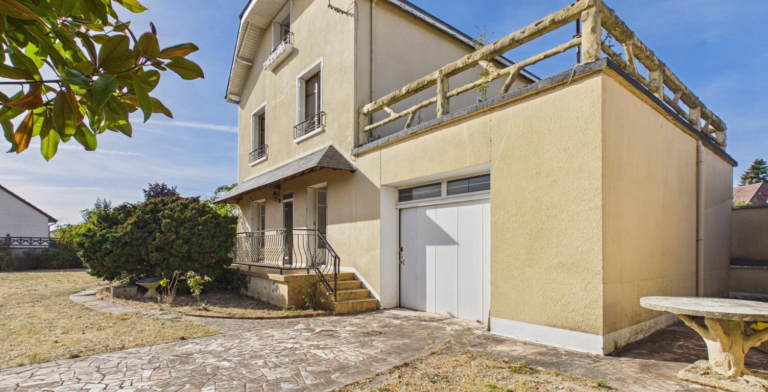 Déols : maison 4 chambres, jardin et terrasse — photo 1