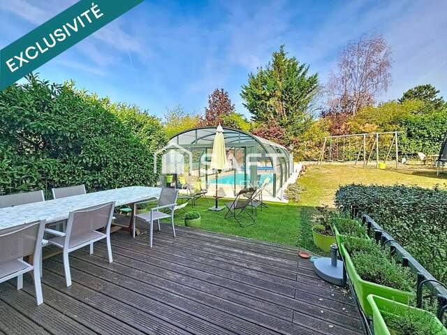 Maison individuelle de 210 m2 avec piscine couverte et chauffée! — photo du bien