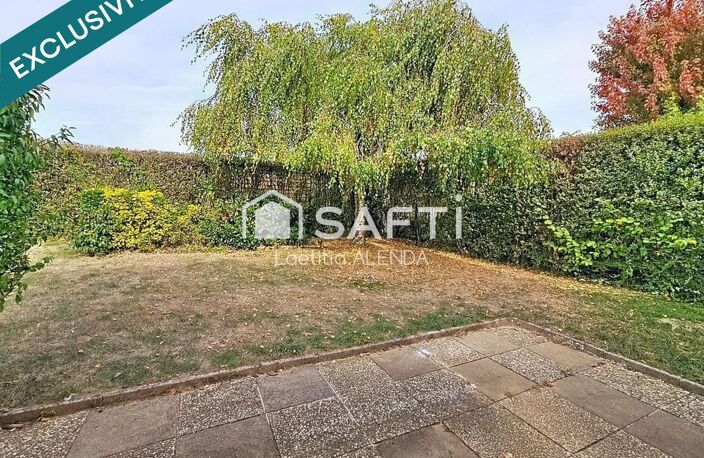 Maison individuelle avec jardin clôturé et garage — photo 3