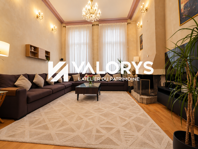 Maison de 200 m² - 4 à 5 chambres - Terrase et jardin — photo du bien