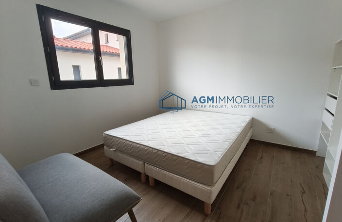 VILLA T3 DE PLAIN PIED EN 3 FACES — photo 3