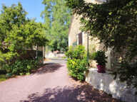 ANCIENNE ABBAYE   408 M2 HABITABLES   1,2 HECTARE   GÎTE   P — photo 3