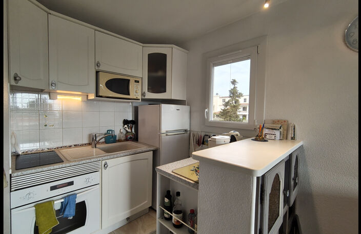 EXCLUSIVITE - ST AYGULF - T1 bis vue mer — photo 4