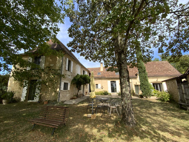 10 Min Nord BERGERAC - Ensemble immobilier périgourdin avec — photo du bien
