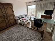 BRON chambre meublée avec chauffage collectif compris — photo 2