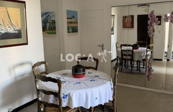 Location appartement 1 pièce 12 m² à Bron (69500) — photo 4