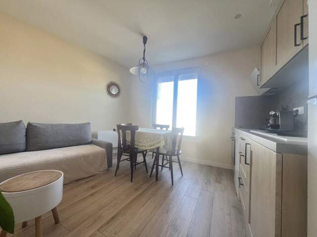 Maison 3 pièces 44 m² à Lhommaizé — photo du bien