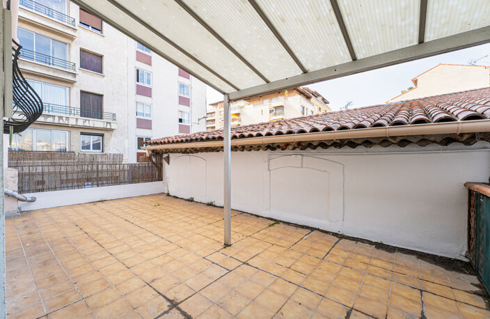 7E VIEUX PORT/CORDERIE, Appartement de type 3 de 74m2 avec t — photo 3