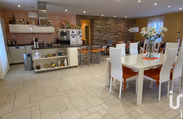 Vente Maison/villa 6 pièces — photo 4