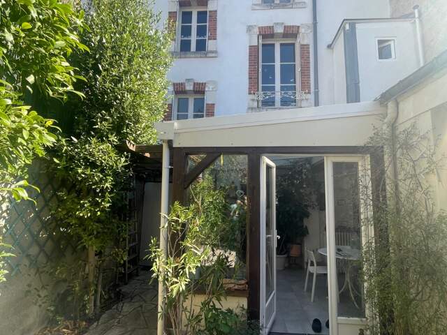 Maison 7 pièces 139 m² à Orléans — photo du bien