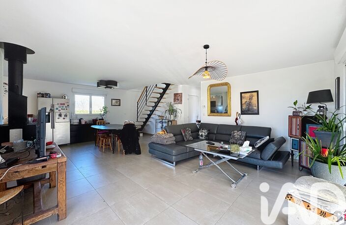 Vente Maison/villa 5 pièces — photo 4
