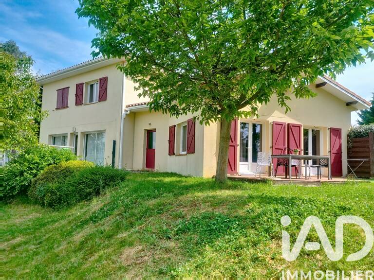 Location Maison/villa 10 pièces — photo 1