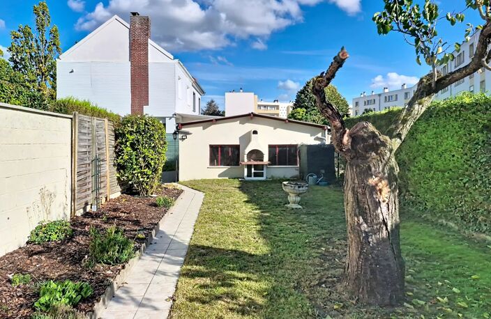 Maison avec jardin et grand garage à Laon — photo 3