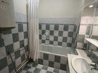 GRENOBLE - APPARTEMENT T2 - MEUBLE — photo 4