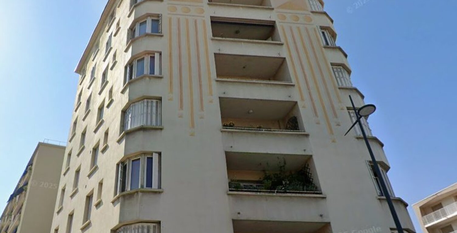 ROMANS, T5 au 1er étage avec cave, loué — photo 1