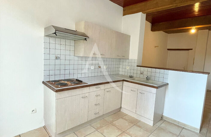 Appartement T3 de 45m² L'Isle-Jourdain centre — photo 2