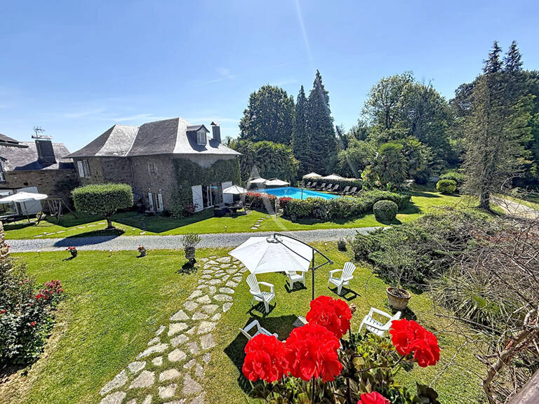 Propriété d'exception, gîte et écurie — photo 1