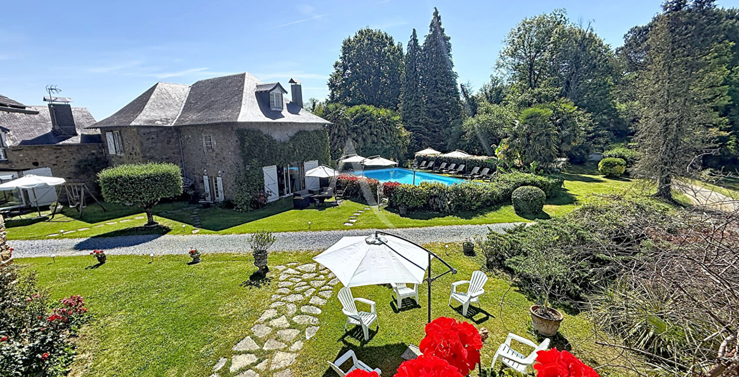 Propriété d'exception, gîte et écurie — photo 1