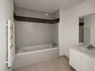 Appartement Avrille 3 pièce(s) 72 m2 — photo 4