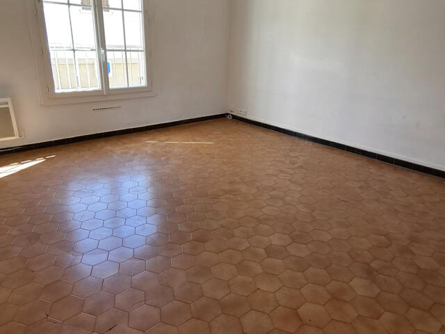 Appartement proposé à Solliès-Pont
