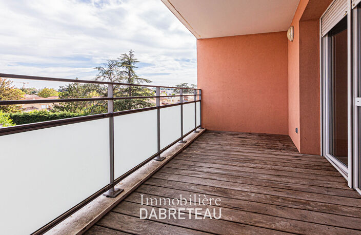 Appartement Meyzieu 3 pièce(s) 56.10 m2 — photo 2