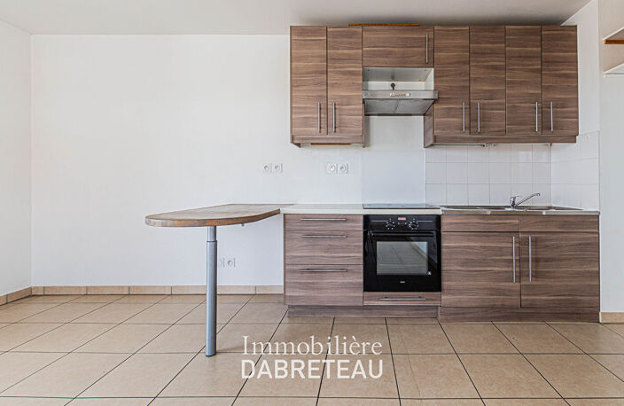 Appartement Meyzieu 3 pièce(s) 56.10 m2 — photo 3