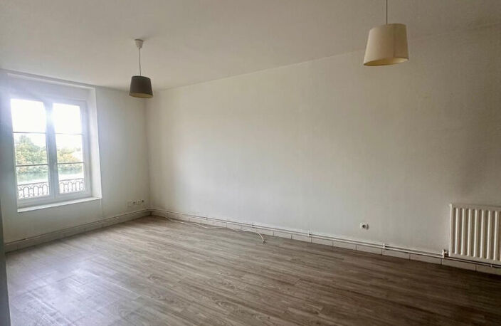 APPARTEMENT DUPLEX  - T4 -  105 M² - QUAI DU RHONE — photo 3