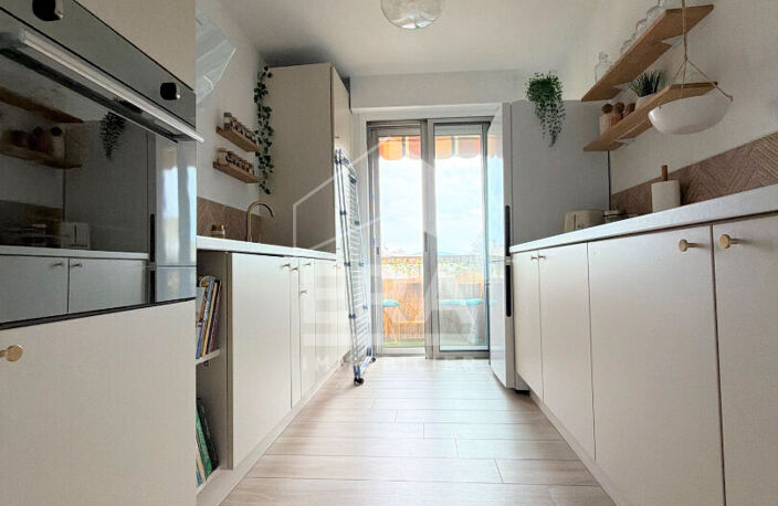 Appartement 2 pièces avec parking et cave Cros de Cagnes — photo 3