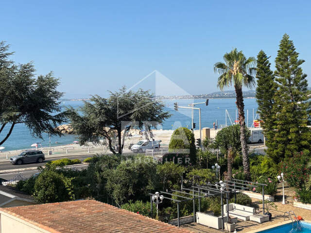 2 PIECES VUE MER CALME TERRASSE ET GARAGE — photo du bien