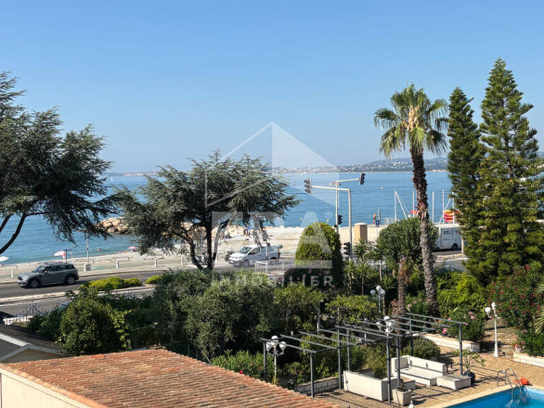 2 PIECES VUE MER CALME TERRASSE ET GARAGE — photo 1