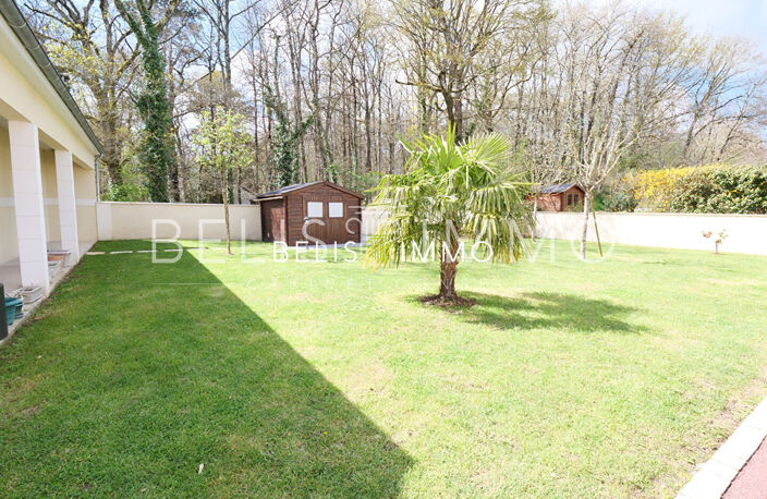 ARTANNES-SUR-INDRE - Belle et Grande MAISON 7 pièces de 180m² — photo 2