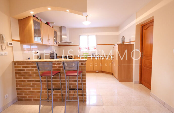 ARTANNES-SUR-INDRE - Belle et Grande MAISON 7 pièces de 180m² — photo 5