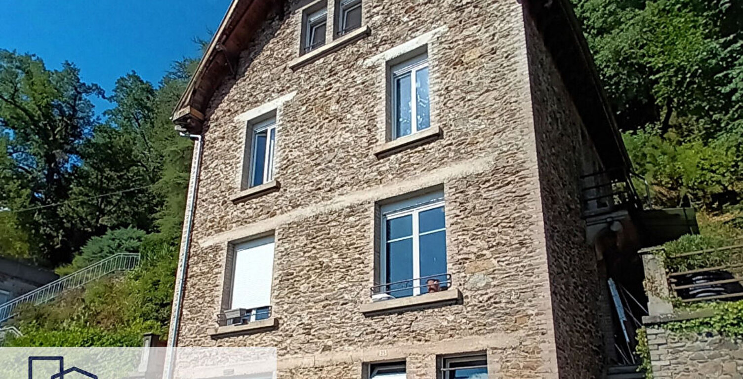 Maison en pierre avec magnifique vue sur la vallée du Lot. — photo 1