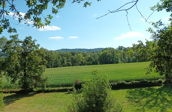 Maison en pierre avec magnifique vue sur la vallée du Lot. — photo 3
