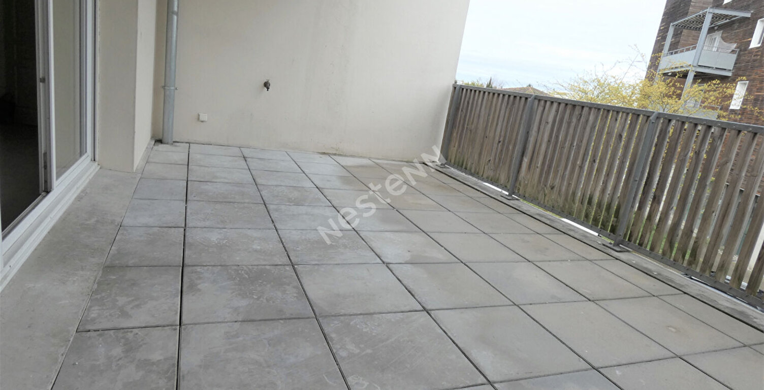 BLAGNAC 31700 PROCHE TRAMWAY Agréable T4 Récent de 82.14m² terrasse de 18.27m², Suite parentale , parking sous sol — photo 1