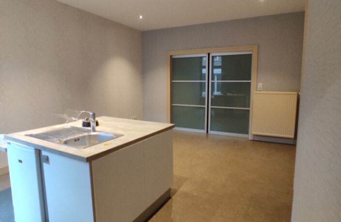 T2 DE 54 m² EN CENTRE VILLE — photo 3
