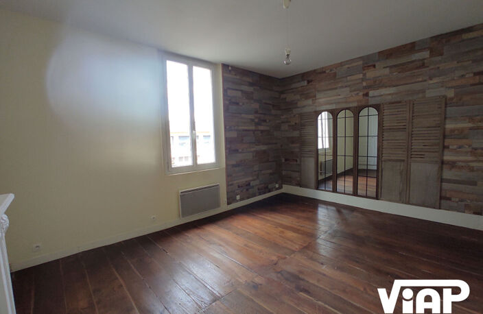 LIMOGES T2 DE 50M2 AVEC TERRASSE — photo 5