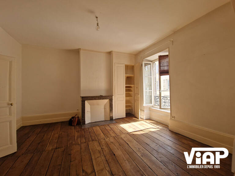 LIMOGES APPARTEMENT T3 EN CENTRE-VILLE — photo 1