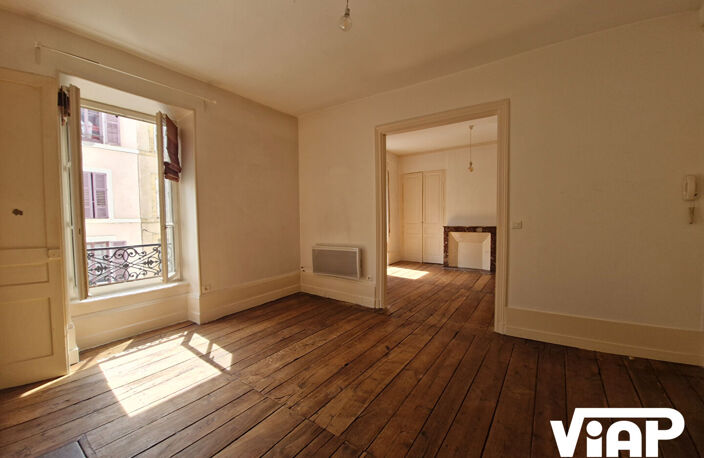 LIMOGES APPARTEMENT T3 EN CENTRE-VILLE — photo 2