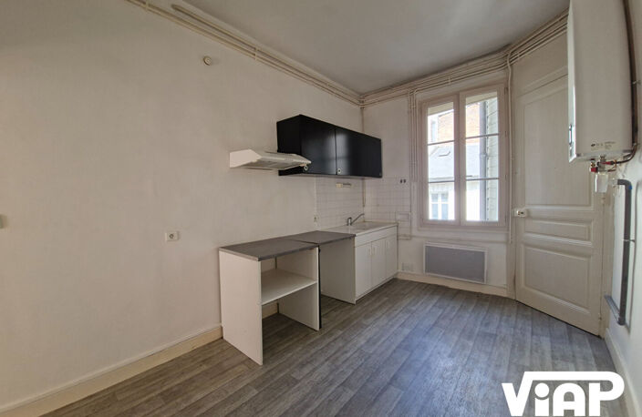 LIMOGES APPARTEMENT T3 EN CENTRE-VILLE — photo 4